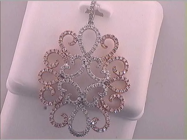 1 1/5CT-SCUT GIFT PENDANT