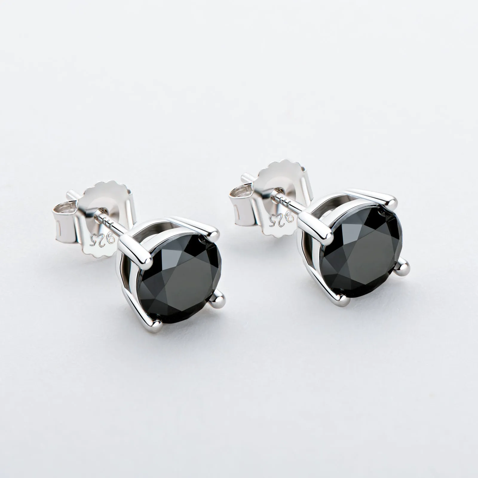 6.5mm Round Cut Black Moissanite Stud Earrings