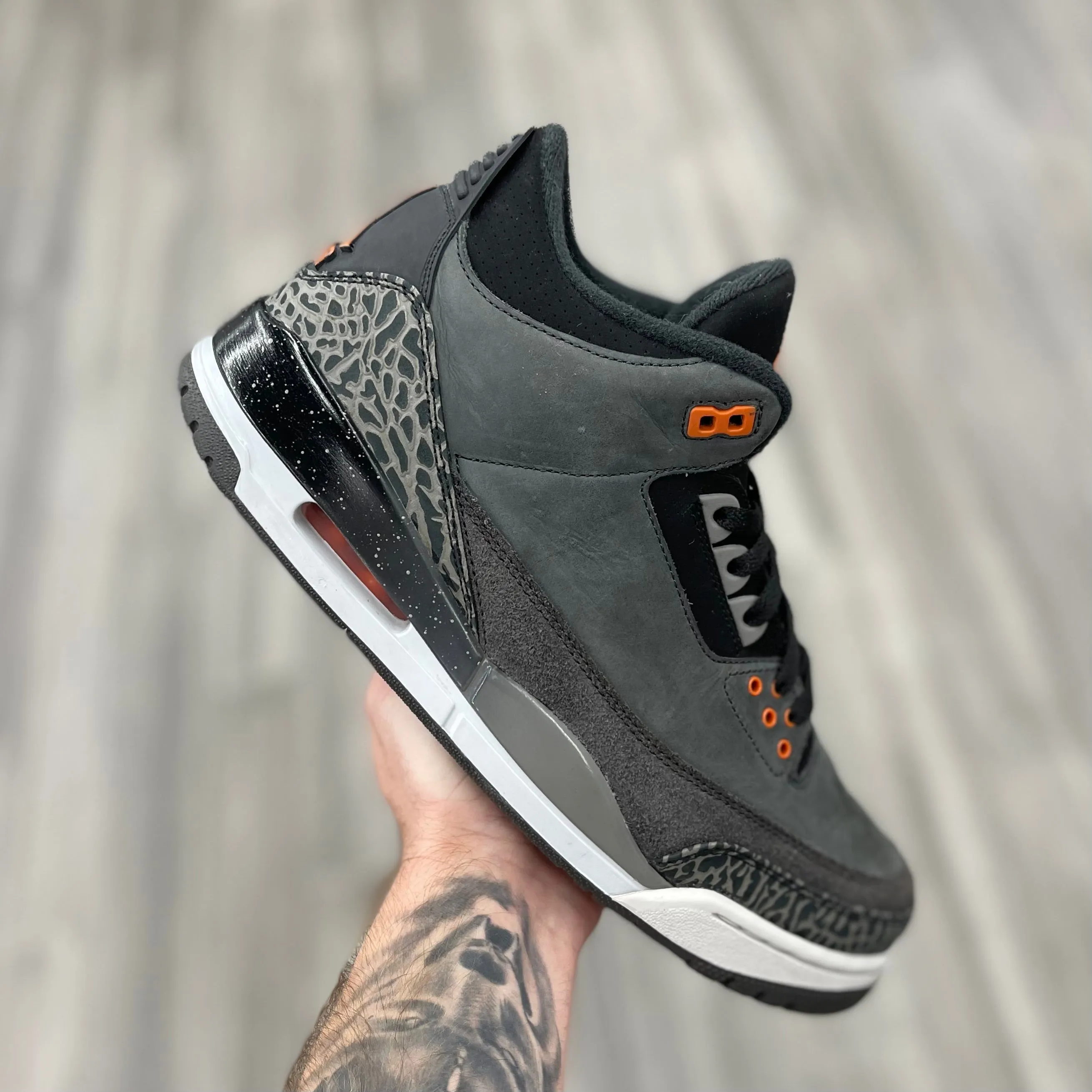 Air Jordan 3 Retro “Fear”