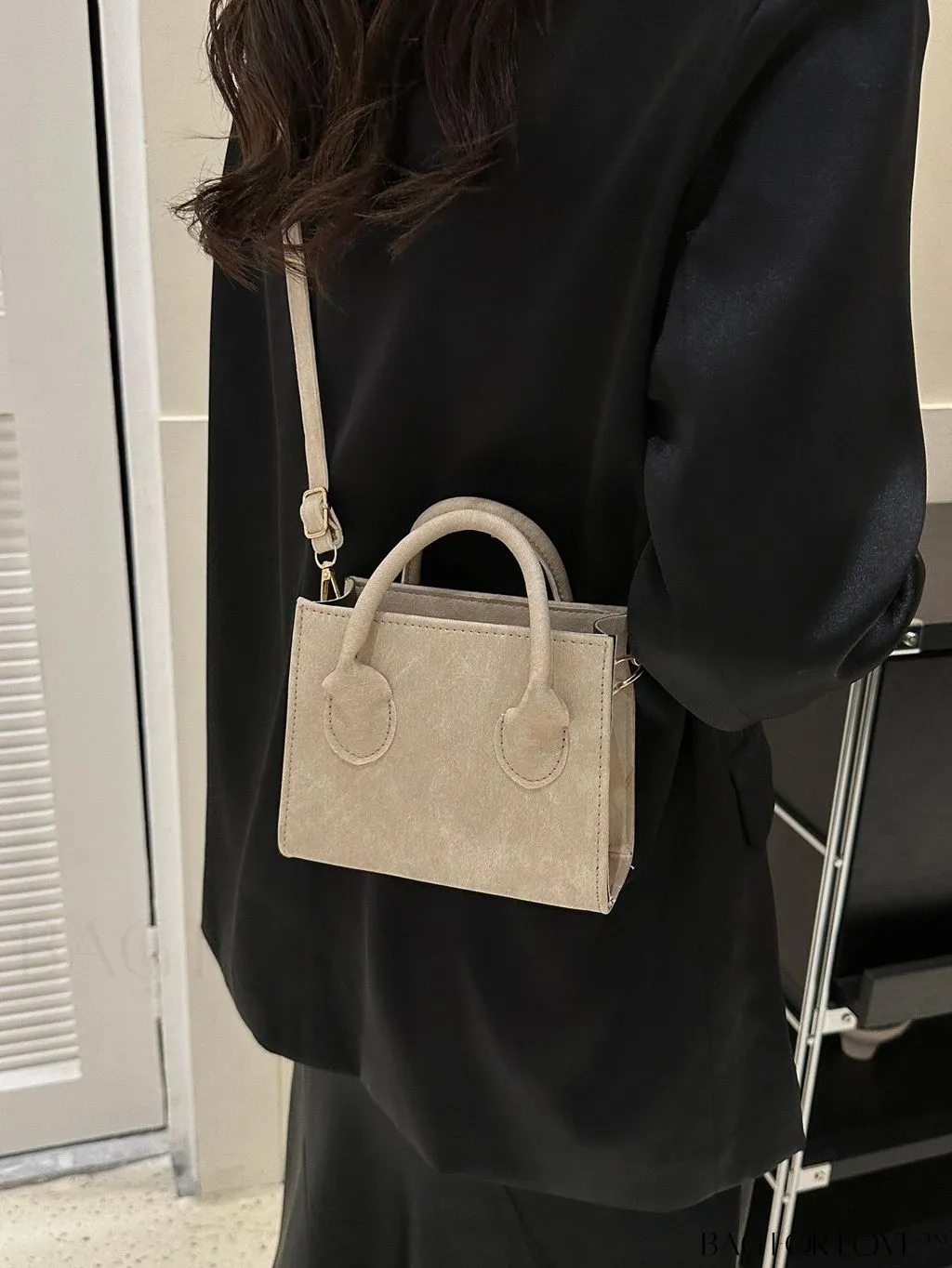 BagForLove - Adjustable Shoulder Strap Handbag: Korean-Style, Simple & Fashionable, Solid Color.