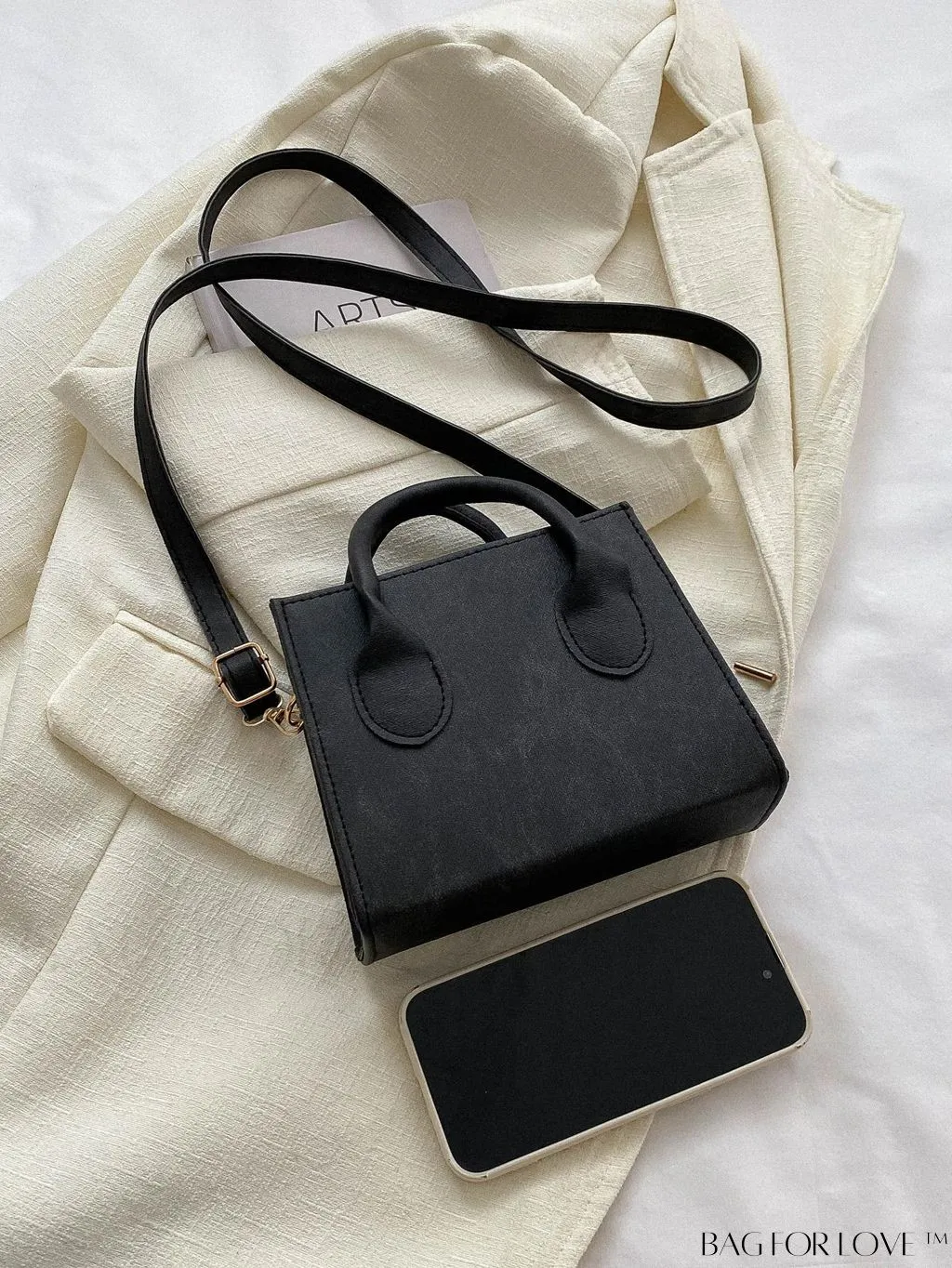 BagForLove - Adjustable Shoulder Strap Handbag: Korean-Style, Simple & Fashionable, Solid Color.