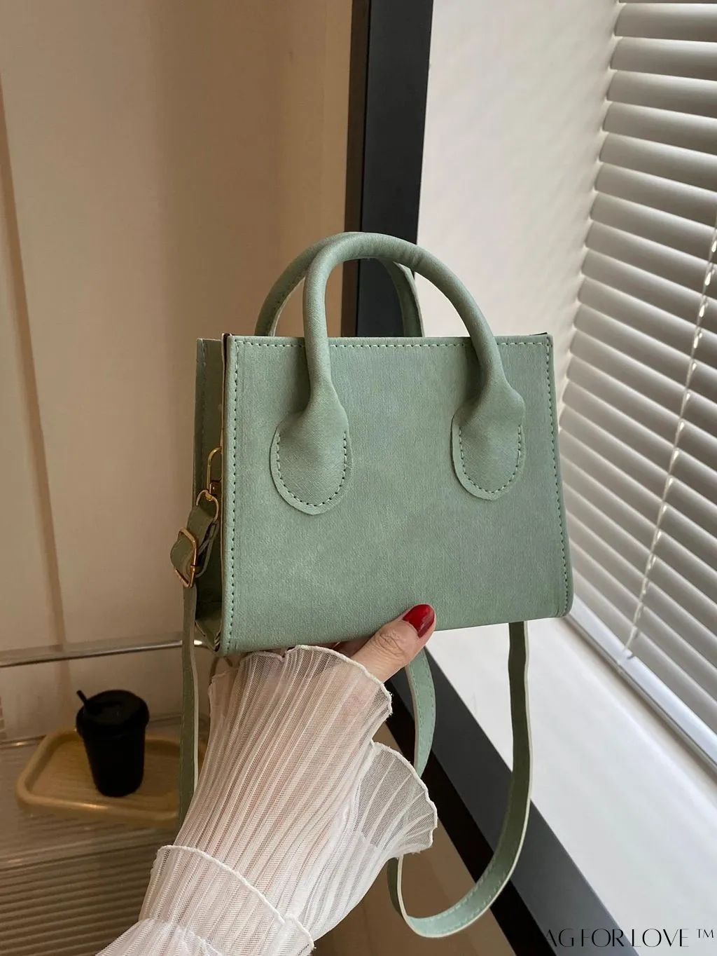 BagForLove - Adjustable Shoulder Strap Handbag: Korean-Style, Simple & Fashionable, Solid Color.