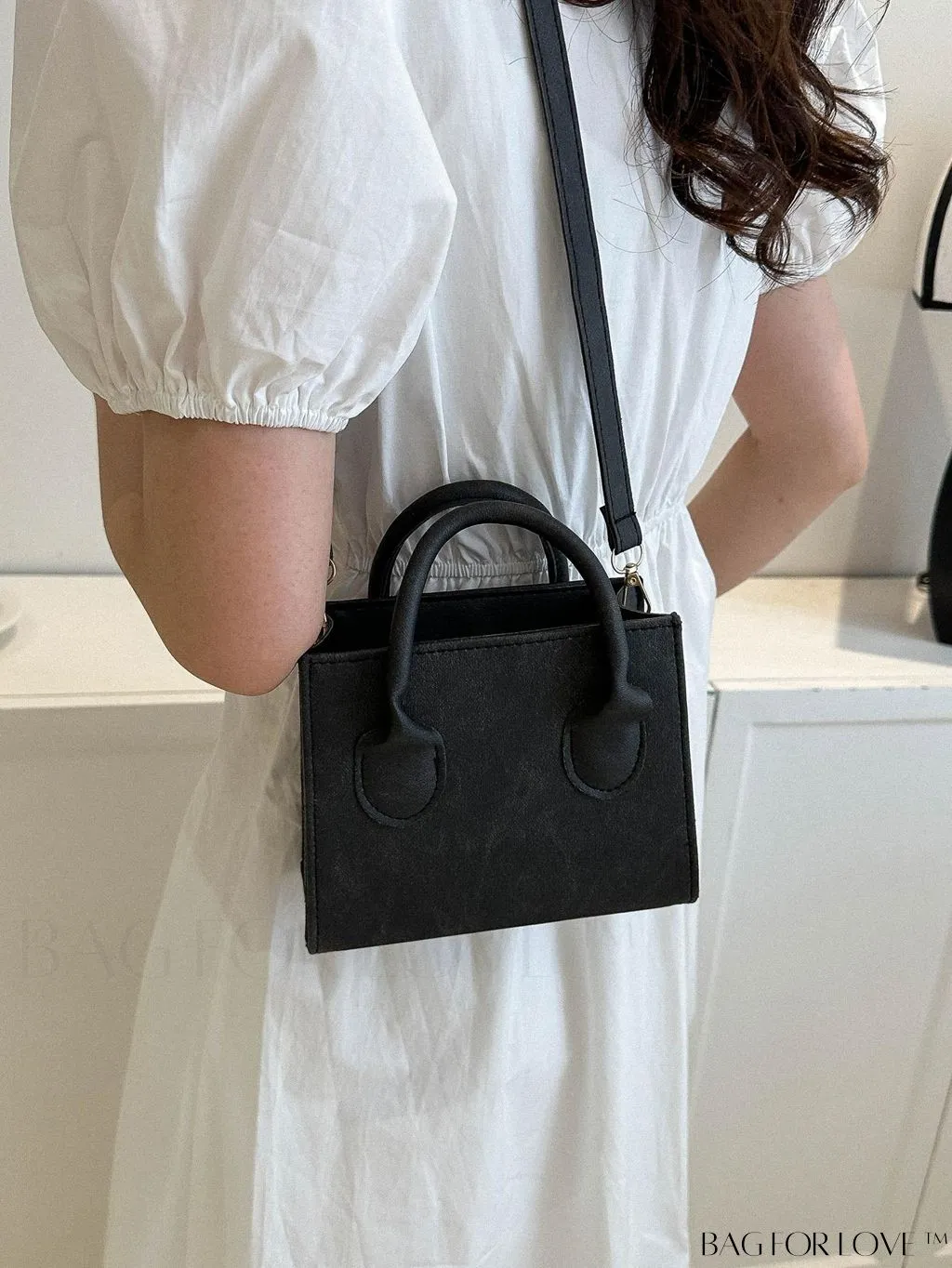BagForLove - Adjustable Shoulder Strap Handbag: Korean-Style, Simple & Fashionable, Solid Color.