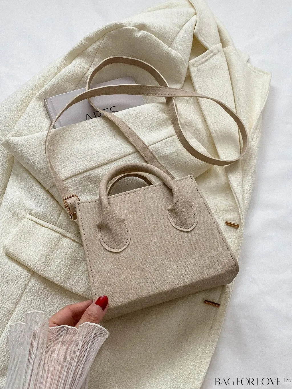 BagForLove - Adjustable Shoulder Strap Handbag: Korean-Style, Simple & Fashionable, Solid Color.