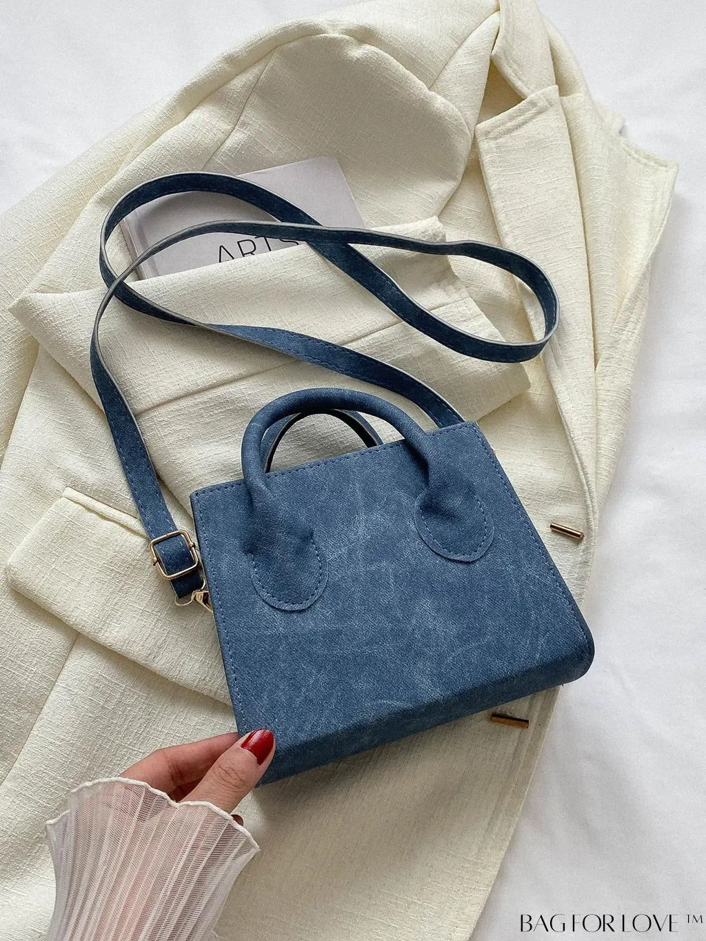 BagForLove - Adjustable Shoulder Strap Handbag: Korean-Style, Simple & Fashionable, Solid Color.