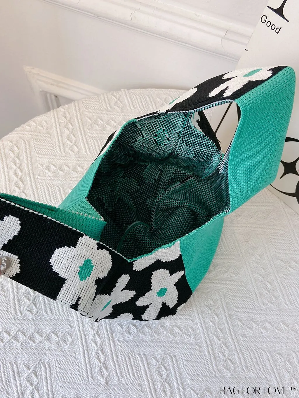 BagForLove - Chic Floral Knit Handbag - Fashionable and Versatile