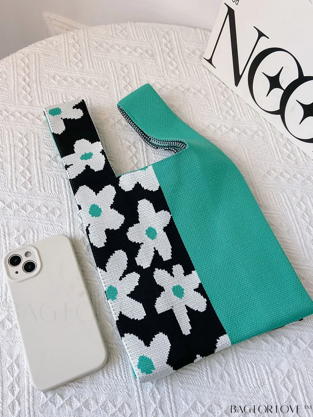 BagForLove - Chic Floral Knit Handbag - Fashionable and Versatile