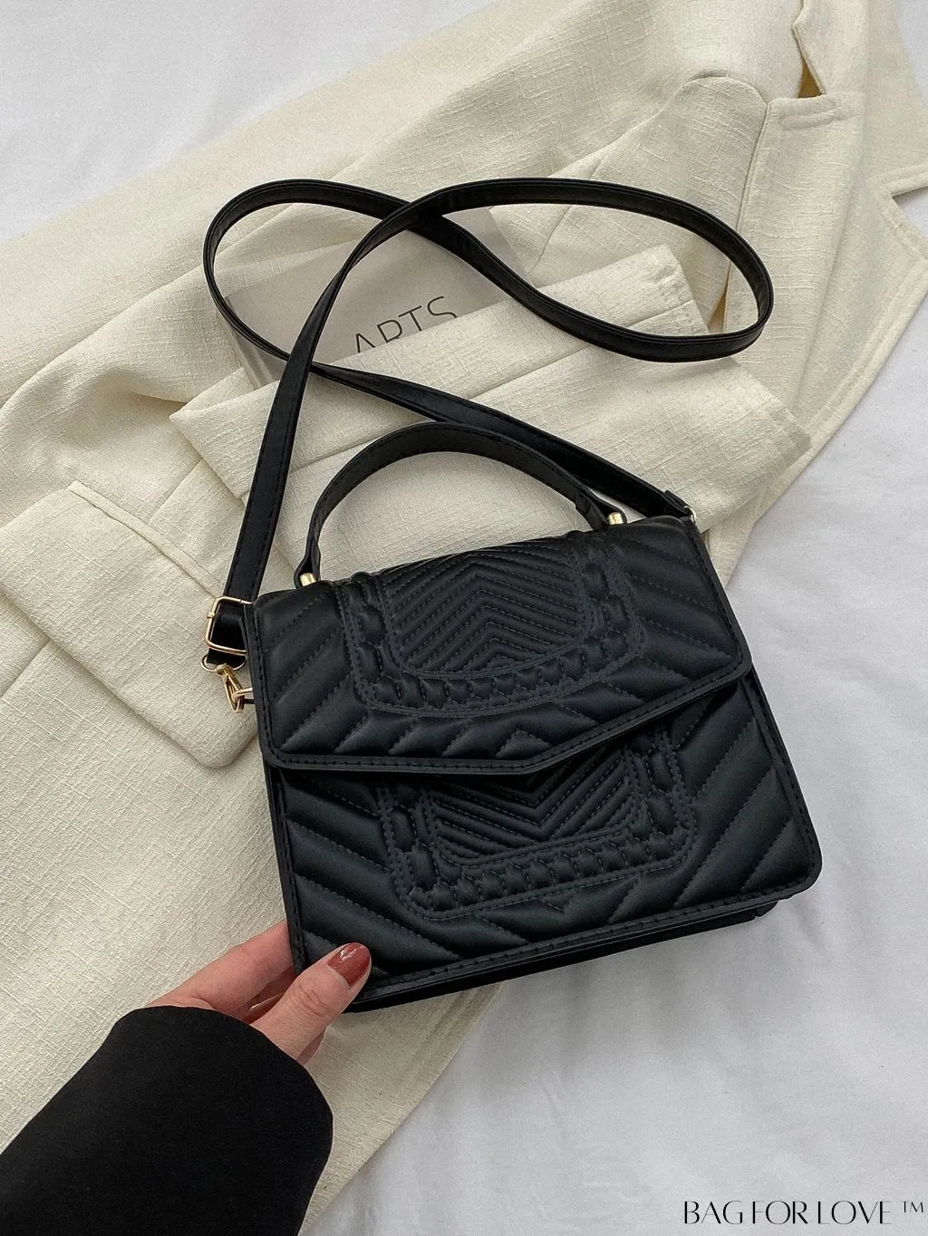 BagForLove - Chic Mini Quilted Flap Handbag - Stylish Womens Crossbody Square Bag