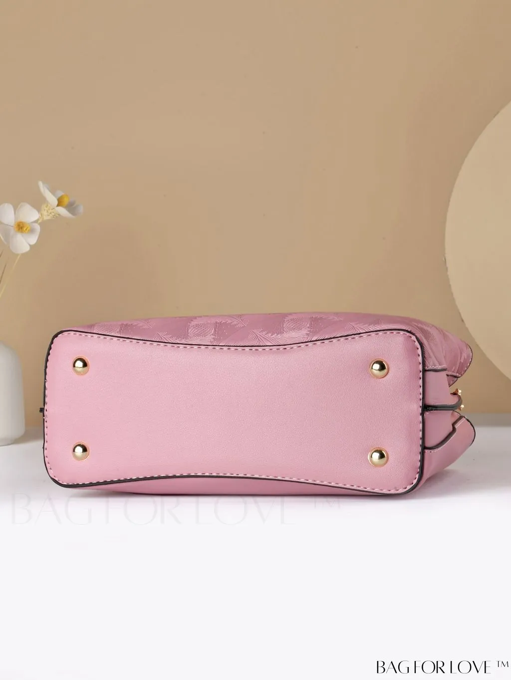 BagForLove - Chic Textured Metallic Circle Handle Commuting Handbag for the Fashion-forward