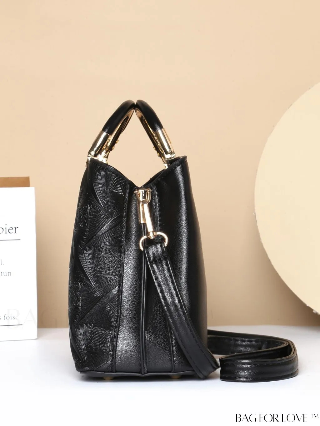 BagForLove - Chic Textured Metallic Circle Handle Commuting Handbag for the Fashion-forward