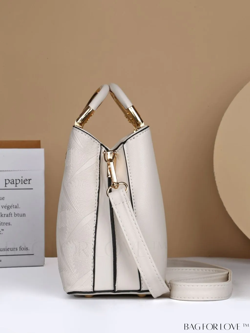 BagForLove - Chic Textured Metallic Circle Handle Commuting Handbag for the Fashion-forward