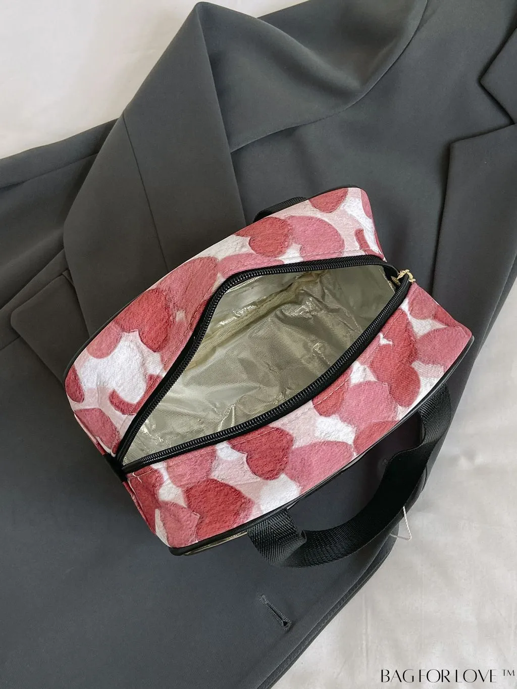 BagForLove - Spacious and Chic Heart Design Travel Cosmetic Bag - Wet/Dry Separation