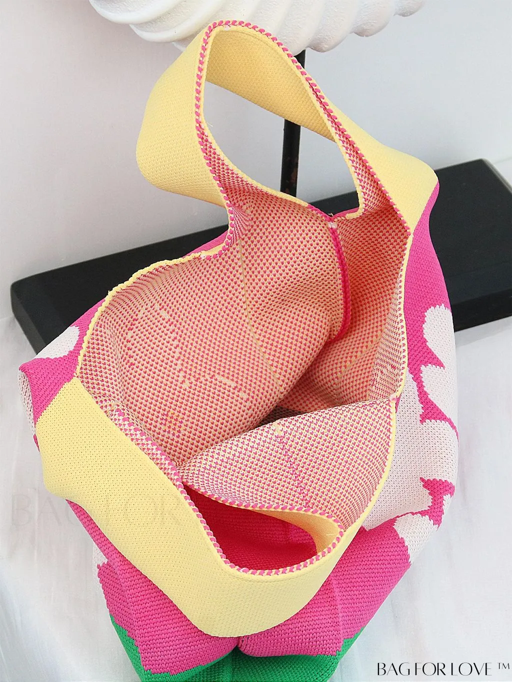 BagForLove - Stylish Tulip Pattern Crochet Bag: Chic Handbag for a Trendy Vacation