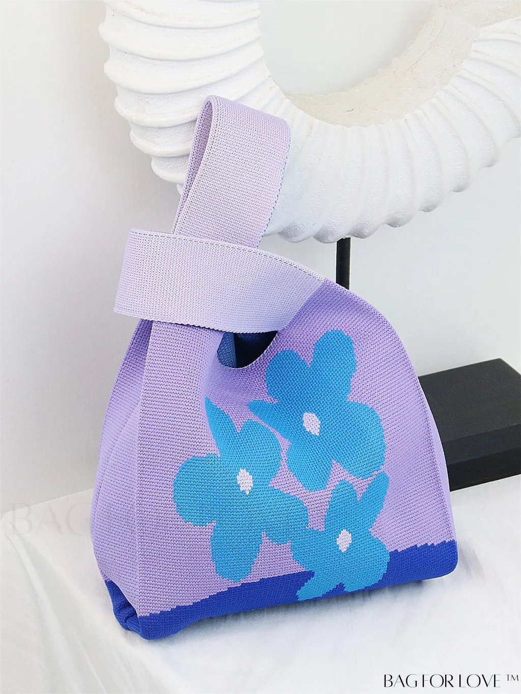 BagForLove - Stylish Tulip Pattern Crochet Bag: Chic Handbag for a Trendy Vacation