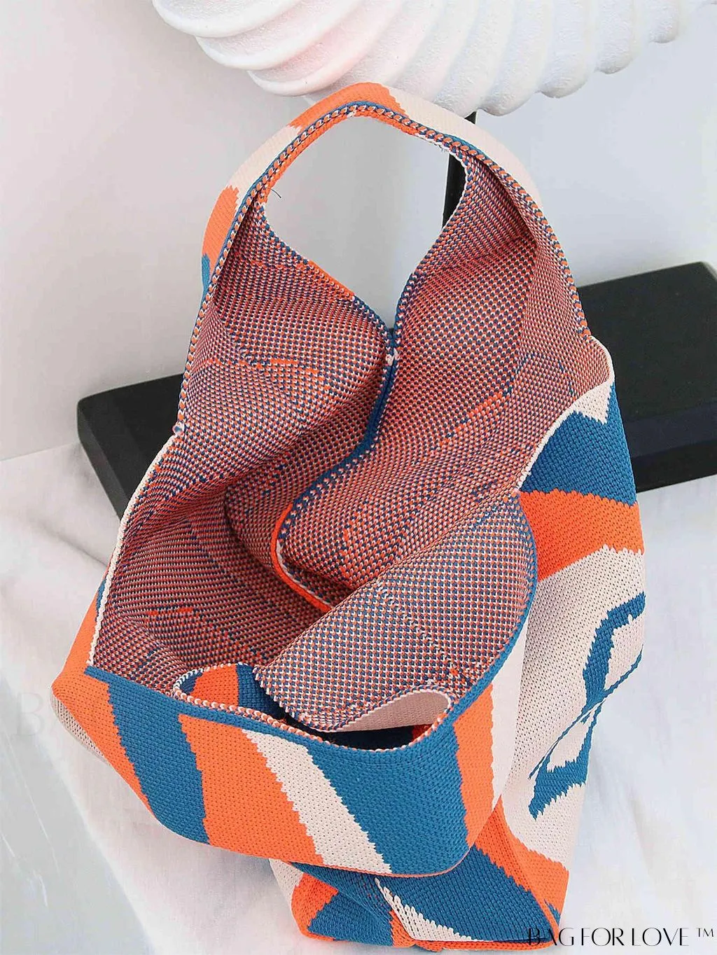 BagForLove - Stylish Tulip Pattern Crochet Bag: Chic Handbag for a Trendy Vacation