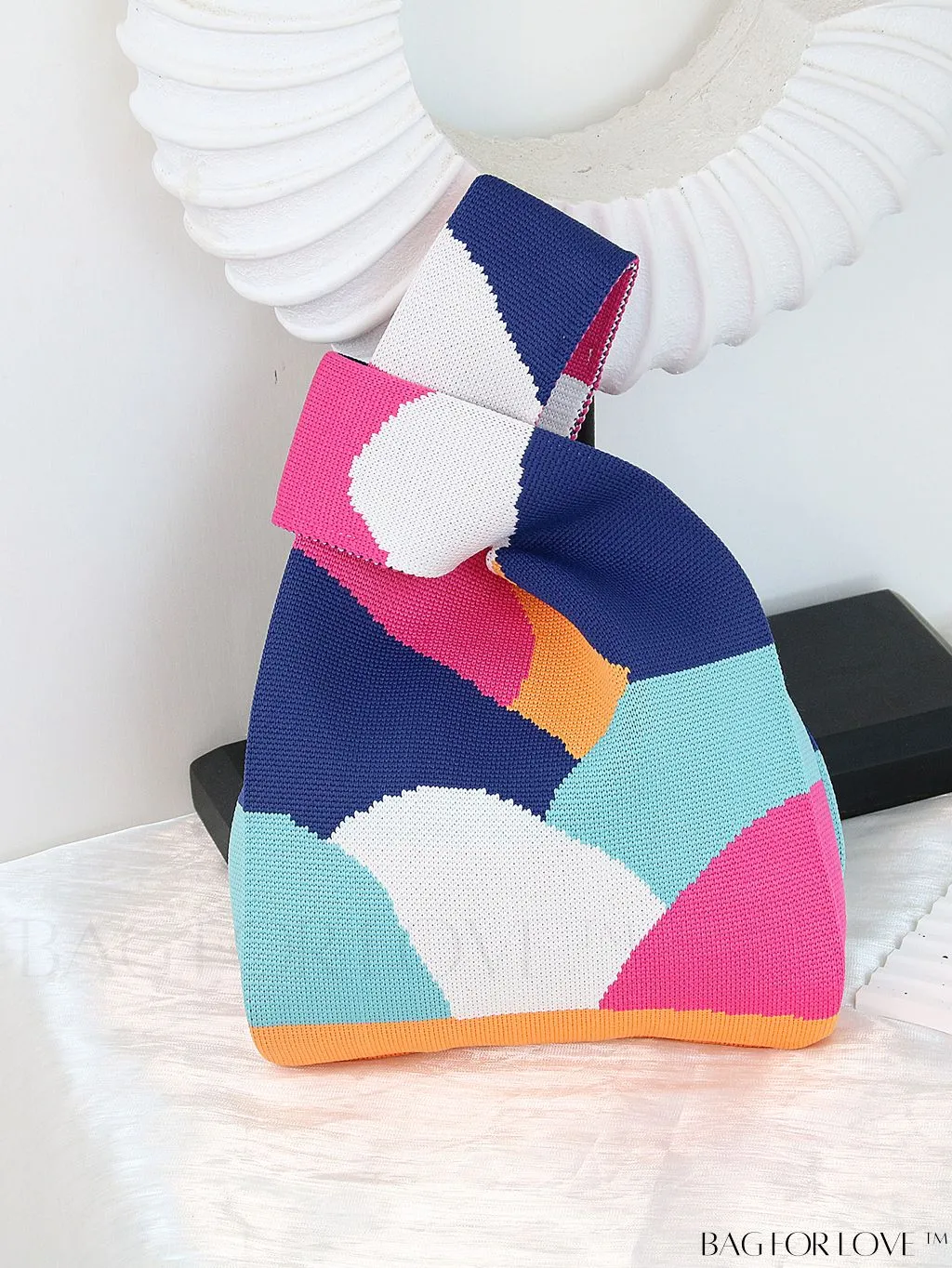 BagForLove - Stylish Tulip Pattern Crochet Bag: Chic Handbag for a Trendy Vacation