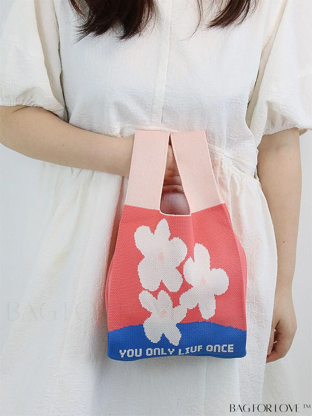 BagForLove - Stylish Tulip Pattern Crochet Bag: Chic Handbag for a Trendy Vacation