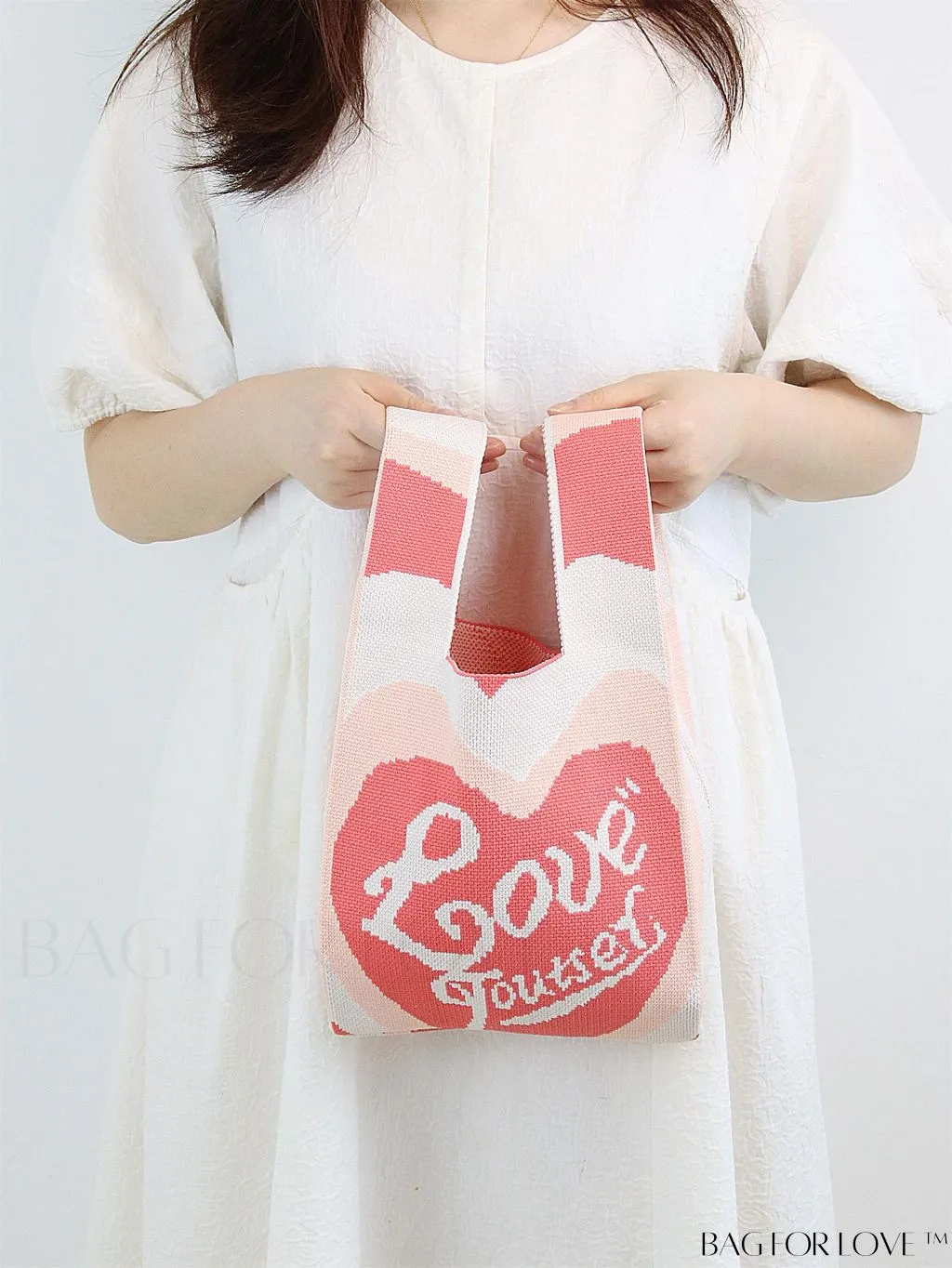 BagForLove - Stylish Tulip Pattern Crochet Bag: Chic Handbag for a Trendy Vacation