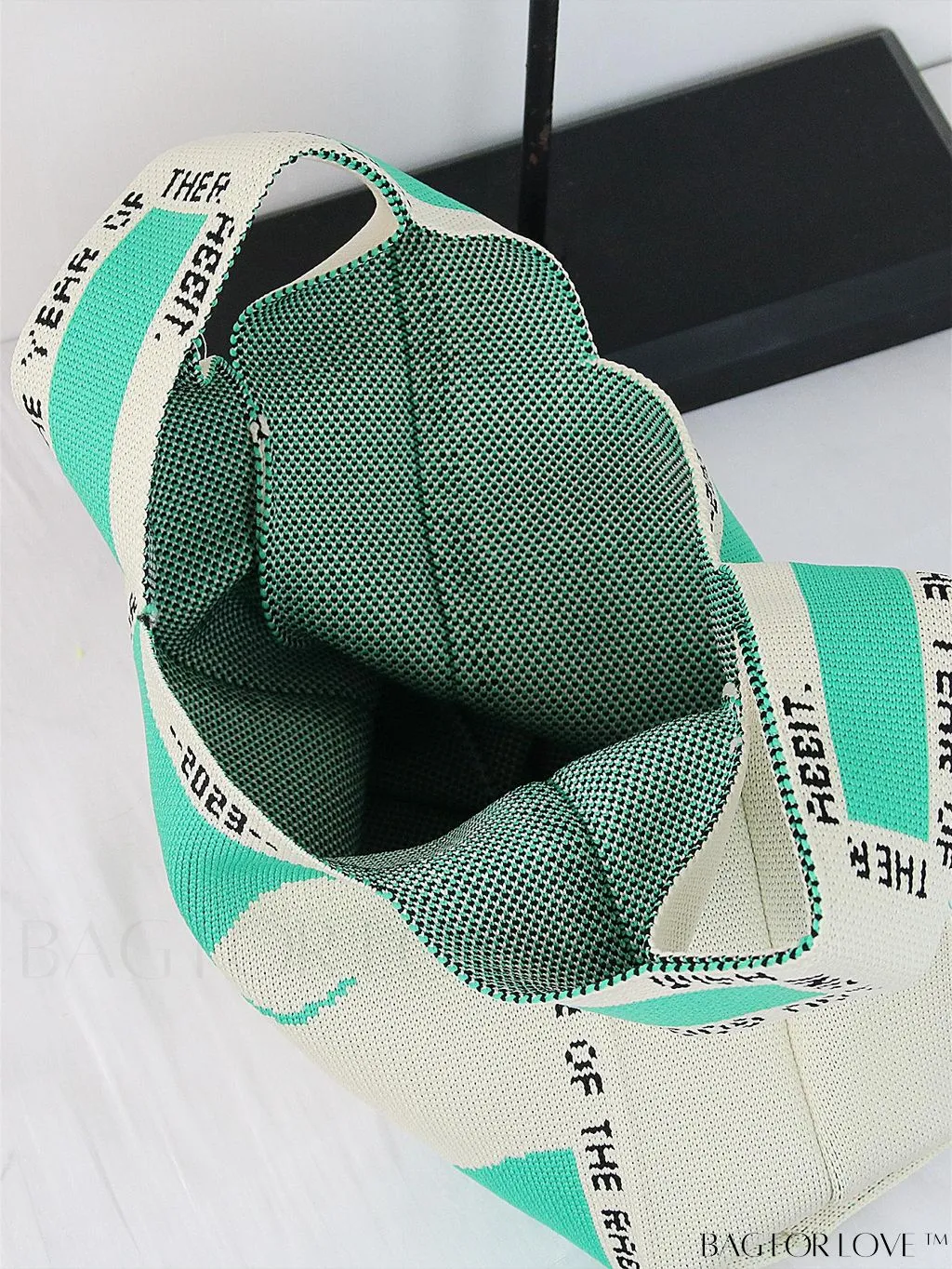 BagForLove - Stylish Tulip Pattern Crochet Bag: Chic Handbag for a Trendy Vacation