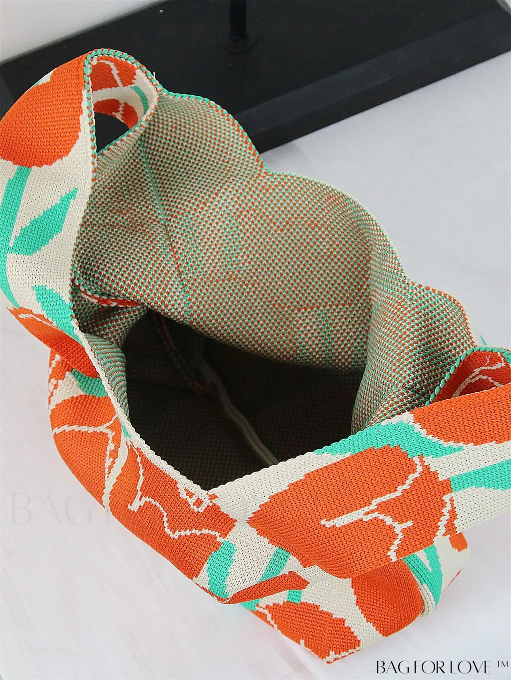 BagForLove - Stylish Tulip Pattern Crochet Bag: Chic Handbag for a Trendy Vacation