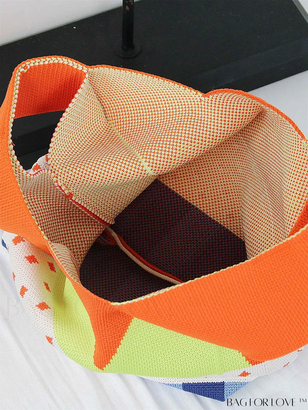 BagForLove - Stylish Tulip Pattern Crochet Bag: Chic Handbag for a Trendy Vacation