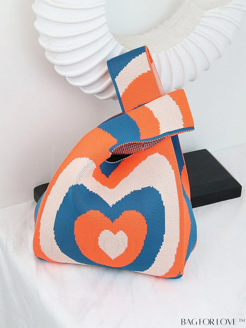BagForLove - Stylish Tulip Pattern Crochet Bag: Chic Handbag for a Trendy Vacation