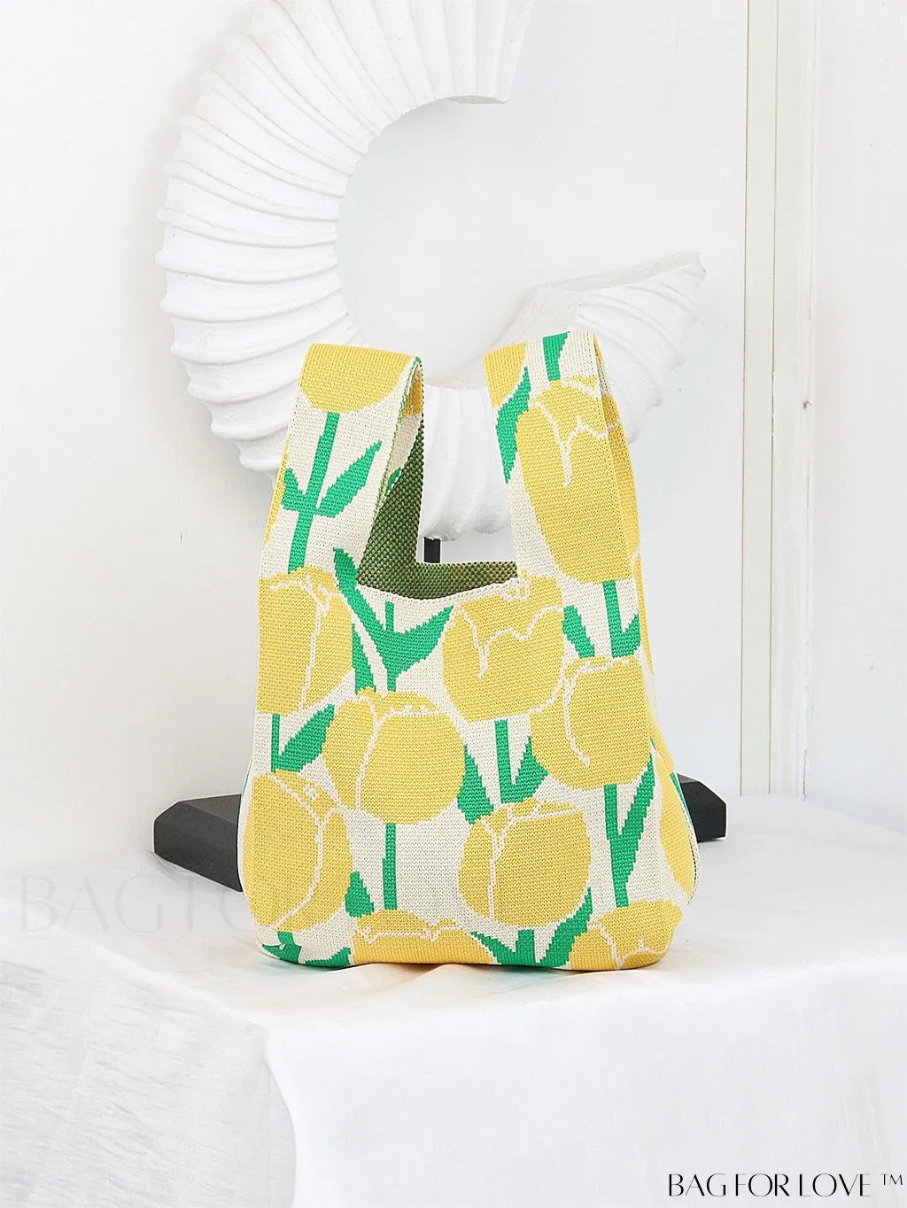 BagForLove - Stylish Tulip Pattern Crochet Bag: Chic Handbag for a Trendy Vacation