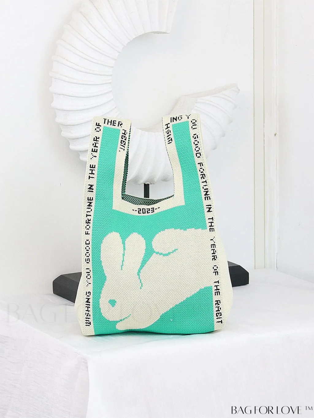 BagForLove - Stylish Tulip Pattern Crochet Bag: Chic Handbag for a Trendy Vacation