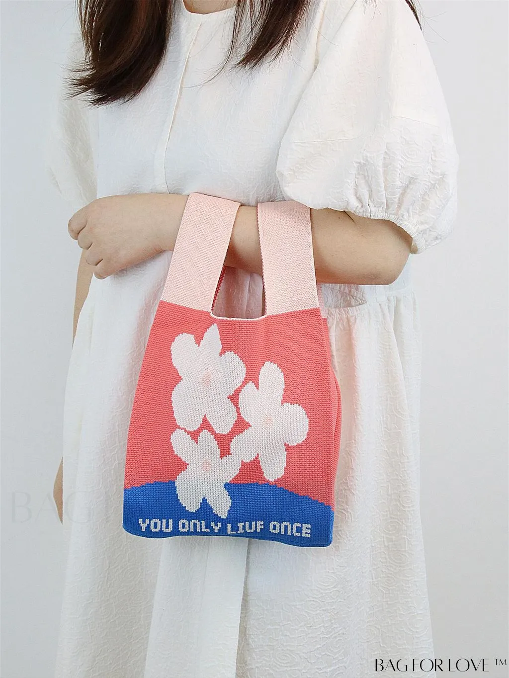 BagForLove - Stylish Tulip Pattern Crochet Bag: Chic Handbag for a Trendy Vacation