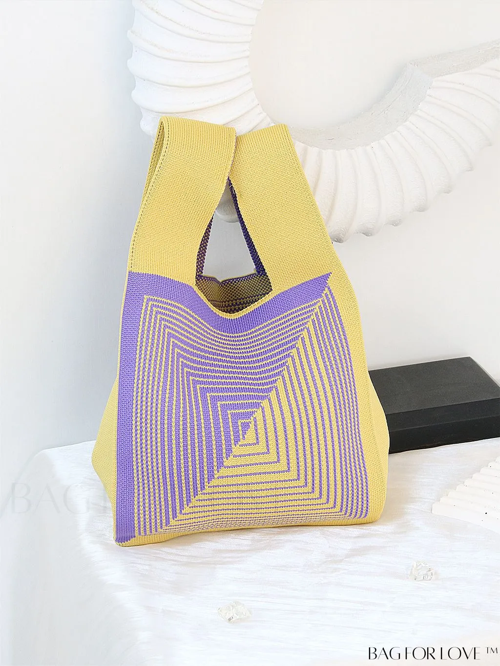 BagForLove - Stylish Tulip Pattern Crochet Bag: Chic Handbag for a Trendy Vacation