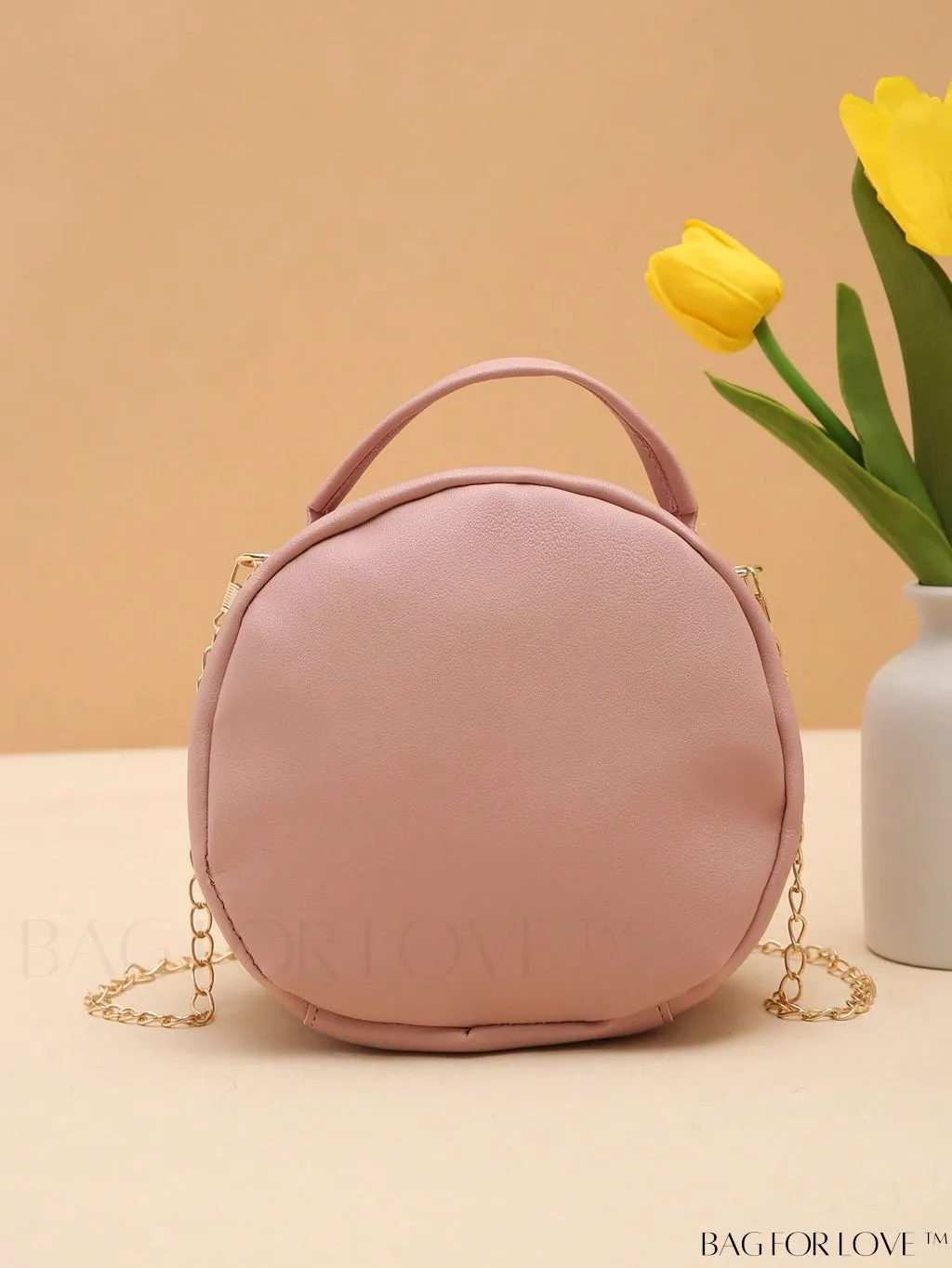 BagForLove - White Mini Quilted Circle Bag with Metal Chain Strap - Fashionably Chic
