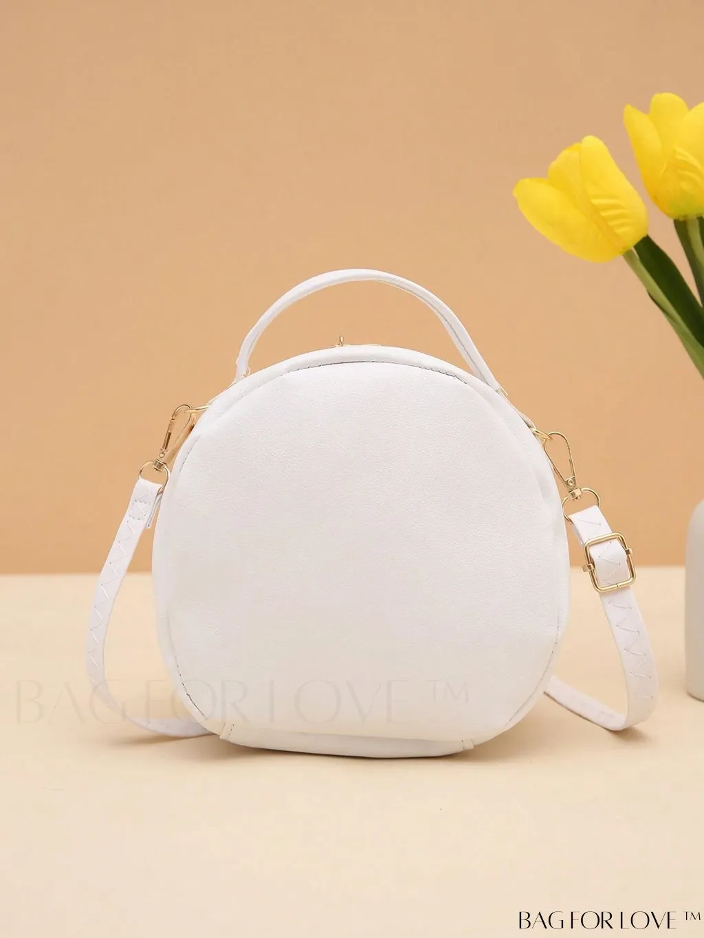BagForLove - White Mini Quilted Circle Bag with Metal Chain Strap - Fashionably Chic