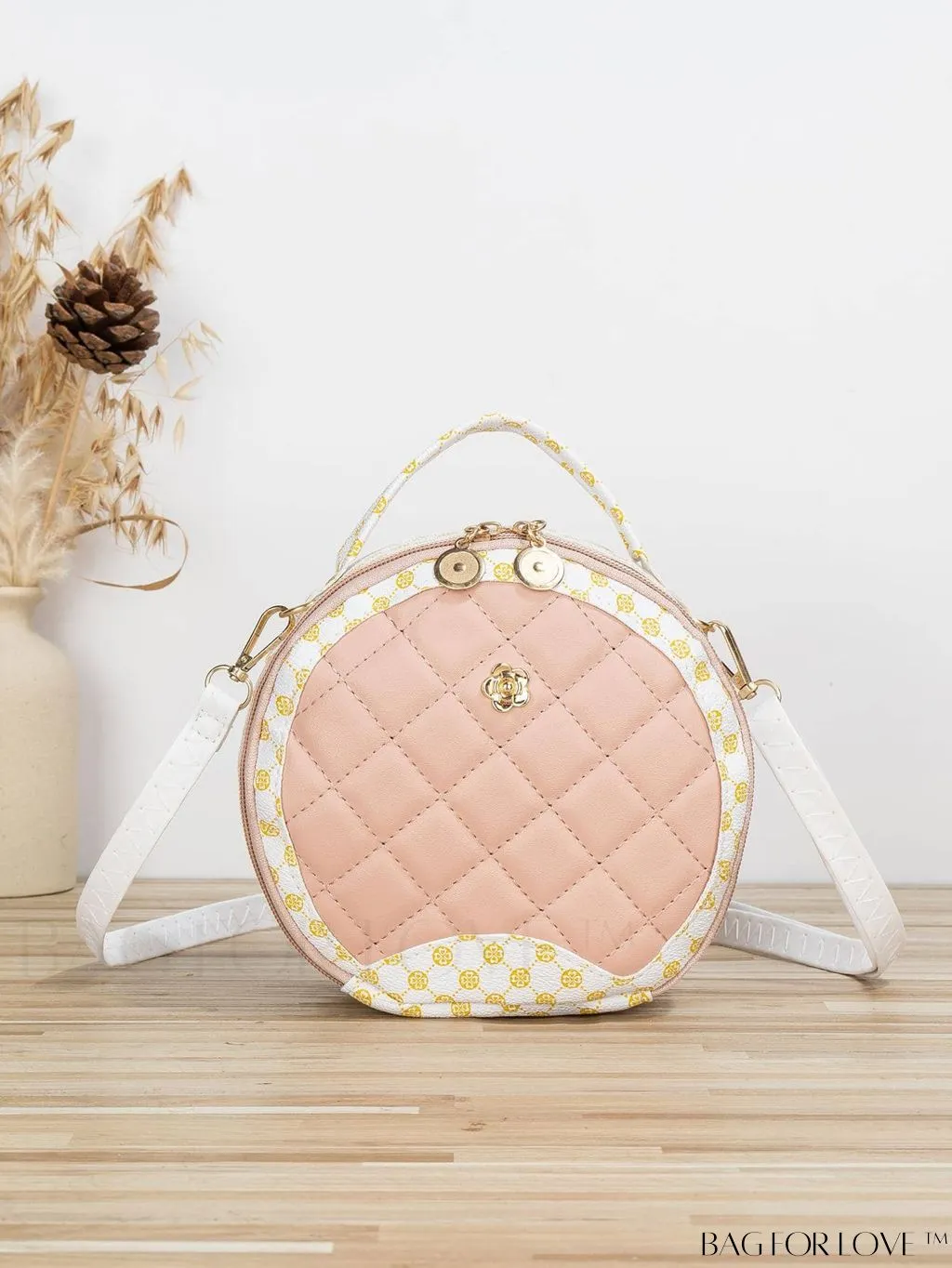 BagForLove - White Mini Quilted Circle Bag with Metal Chain Strap - Fashionably Chic