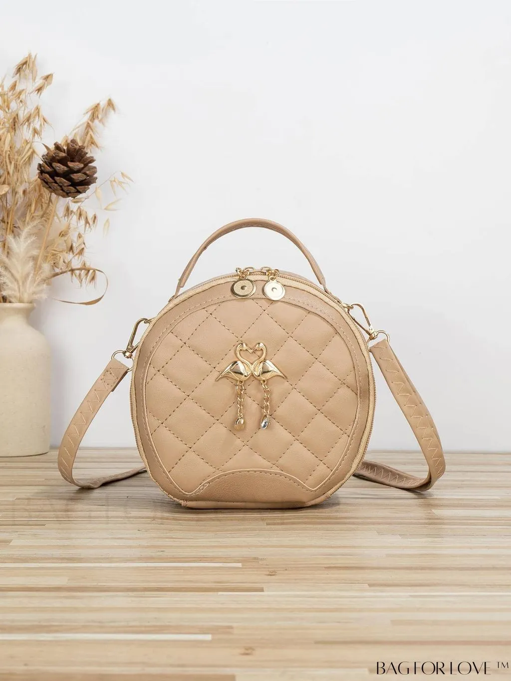 BagForLove - White Mini Quilted Circle Bag with Metal Chain Strap - Fashionably Chic