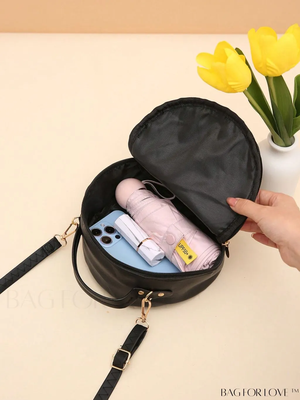 BagForLove - White Mini Quilted Circle Bag with Metal Chain Strap - Fashionably Chic