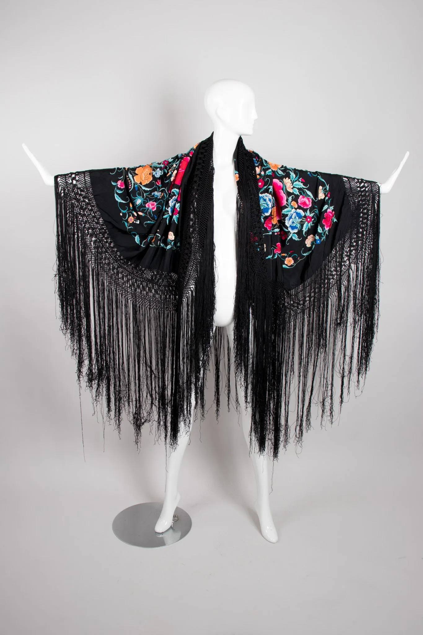 Embroidered Floral Piano Shawl
