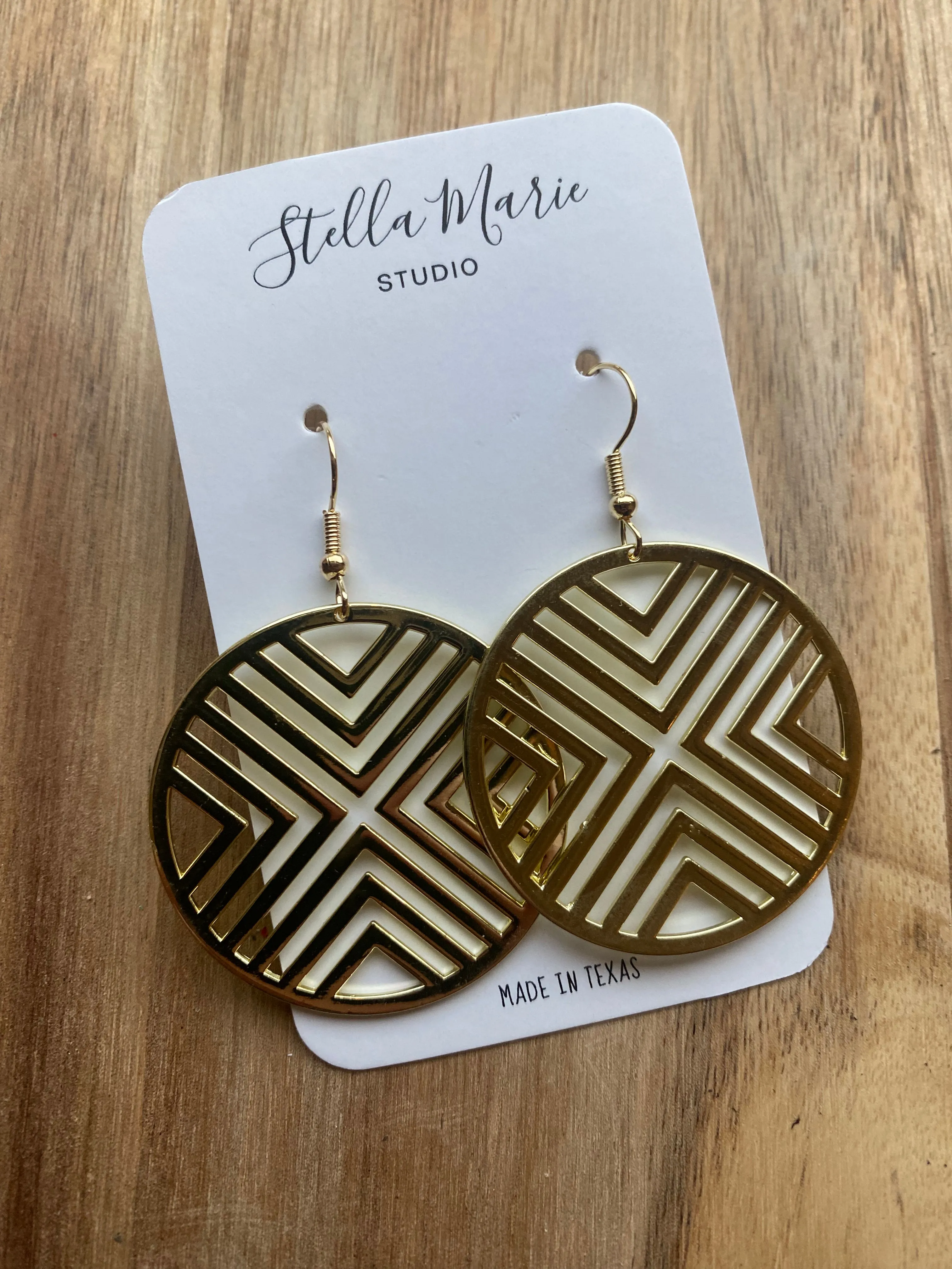 Geometric Line Round Earrings
