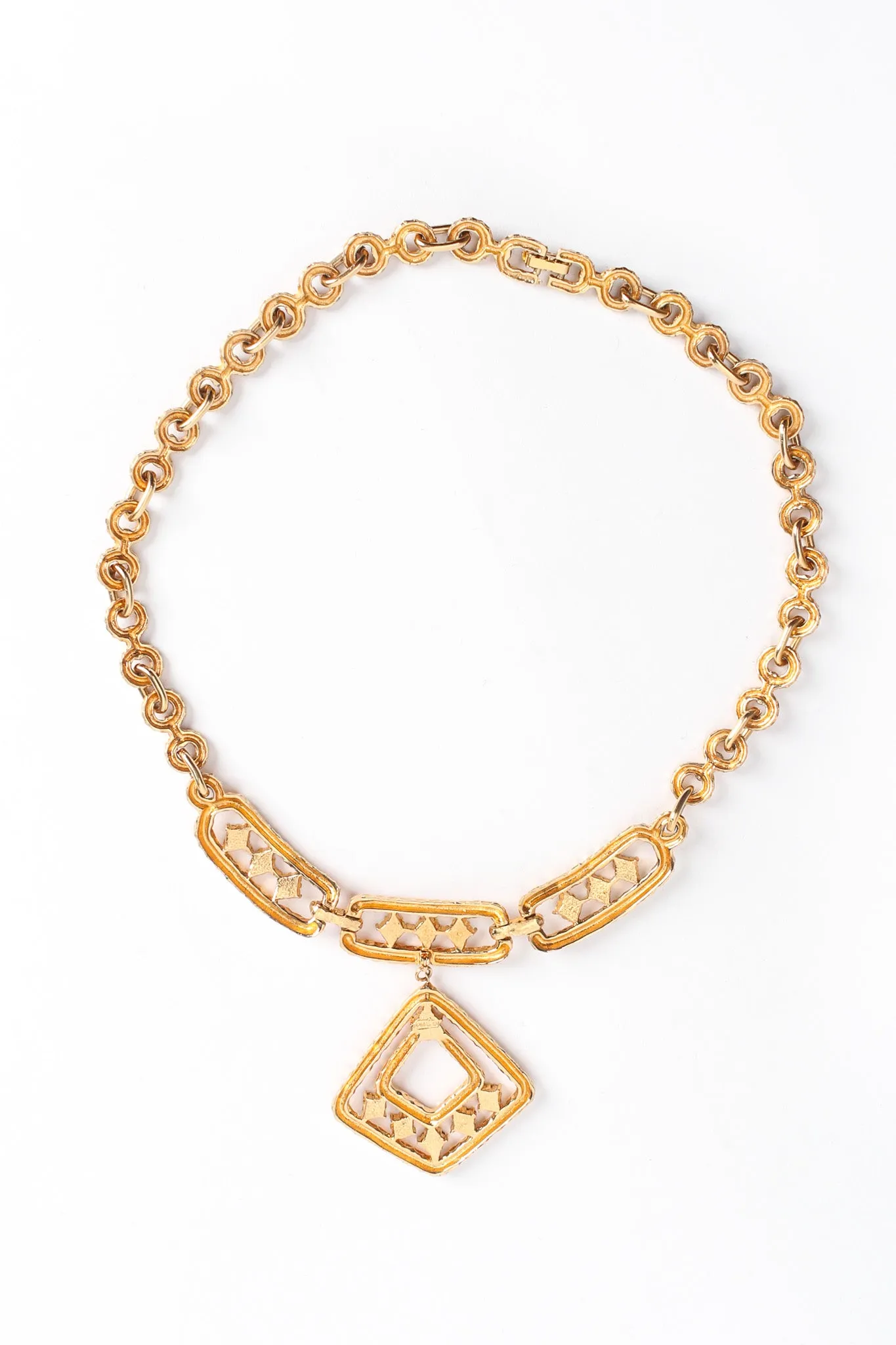 Hammered Rhinestone Pendant Necklace