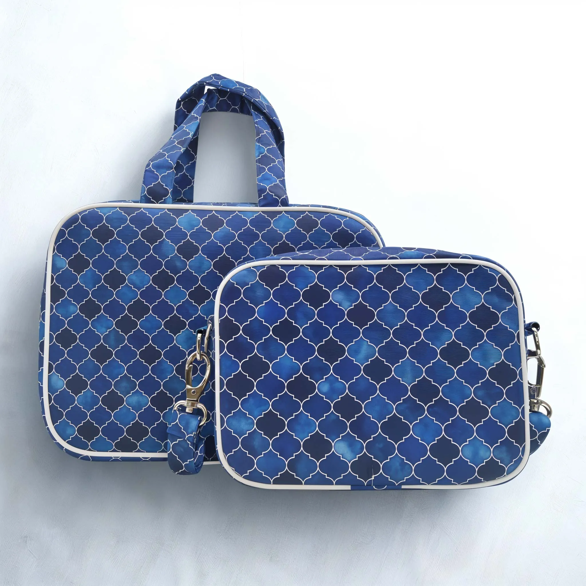 INDIGO MOSAIC PRINT TRAVEL BAG