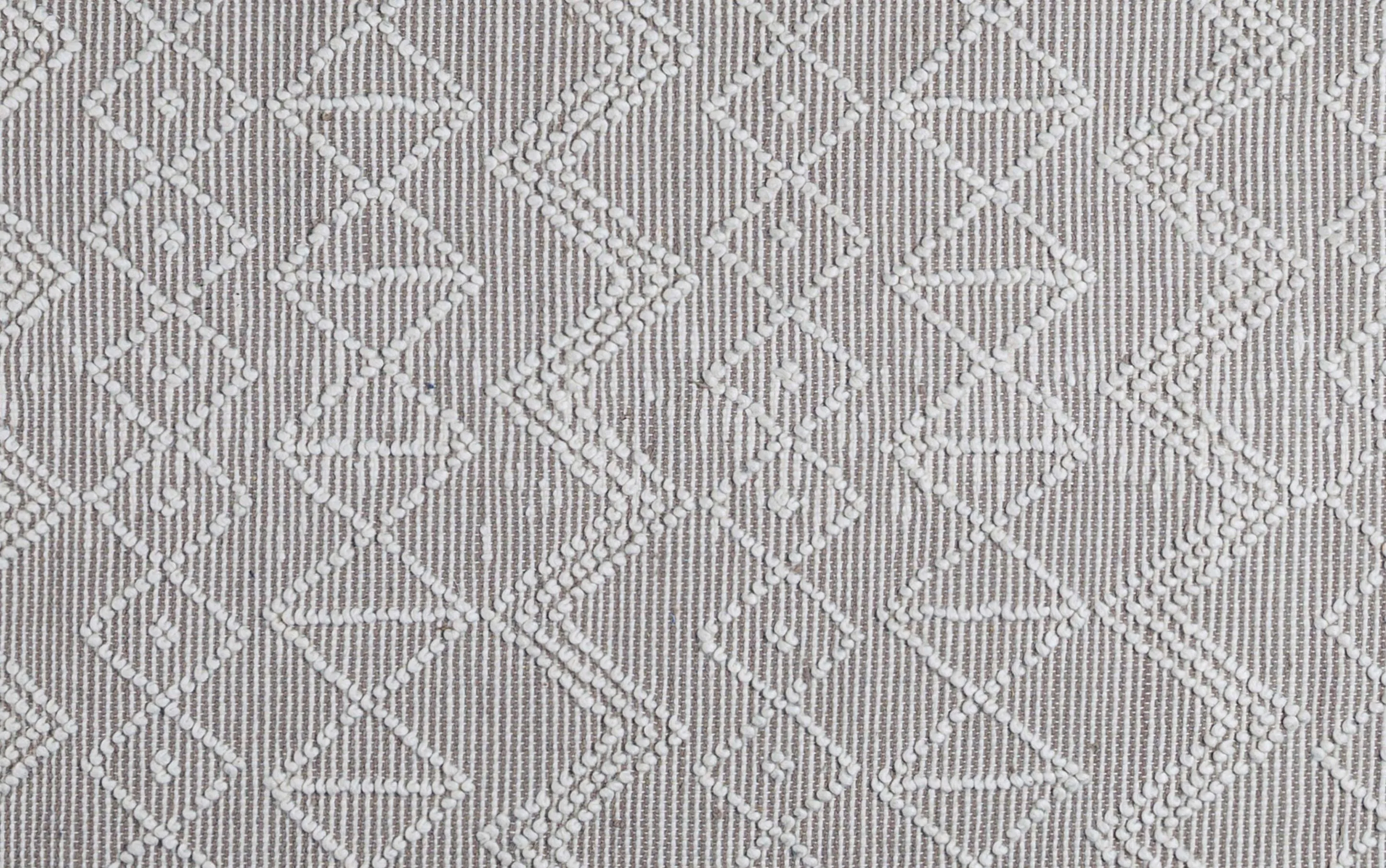Orton 6 x 9 Area Rug