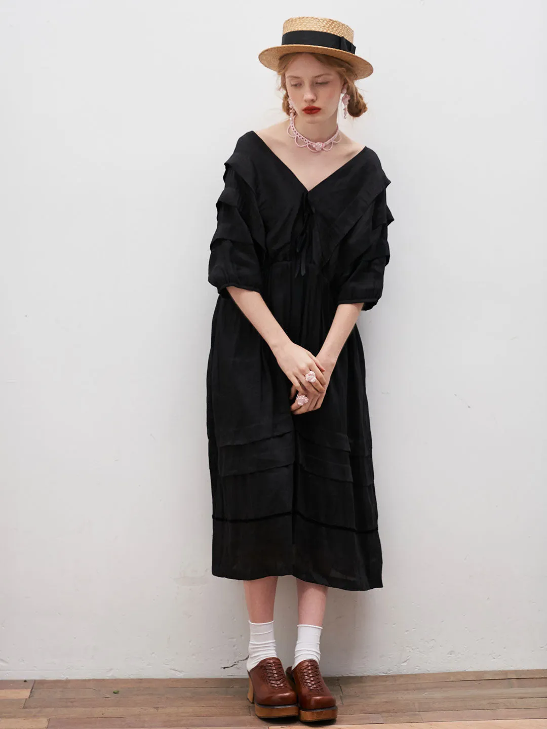 Unlogical Poem V-Neck Silk Flax Dress