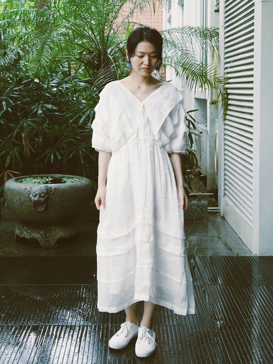 Unlogical Poem V-Neck Silk Flax Dress