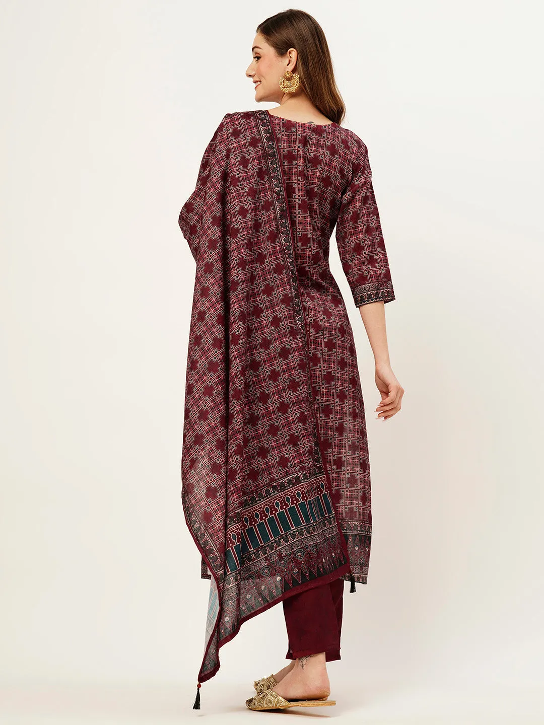 ZOLA Round Neck Linen All Over Geometric Print Maroon Straight Kurta Set With Dupatta For Women